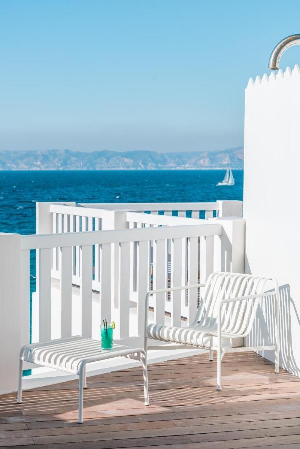 Les Bords De Mer Marseille Bagian luar foto